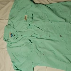 Magellan Large Teal Fishing Shirt